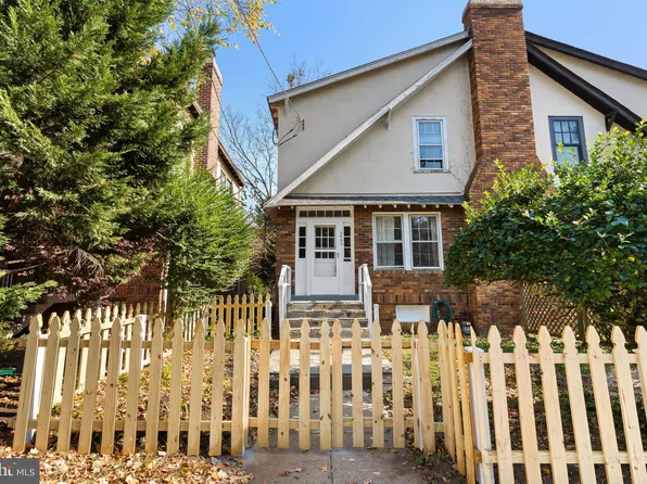 3603 34th St NW, Washington, DC 20008