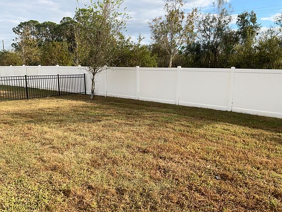 4th image of 503 Pine Terrace Dr