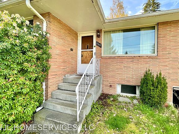 2nd image of 7517 32nd Ave NE