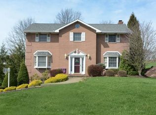 105 Douglas Ln, Monaca, PA 15061
