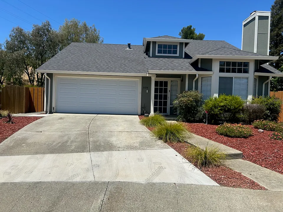 536 Longridge Dr