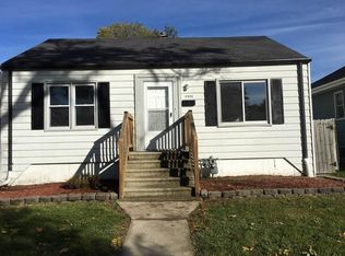 17823 Community St, Lansing, IL 60438