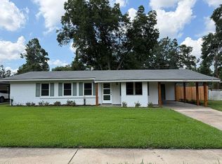 2325 Sauvelle Dr, Monroe, LA 71201