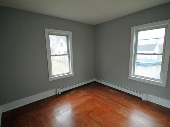 21-23 Maple Ave, Ware, MA 01082