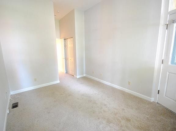 4th image of 2305 S 10th St
