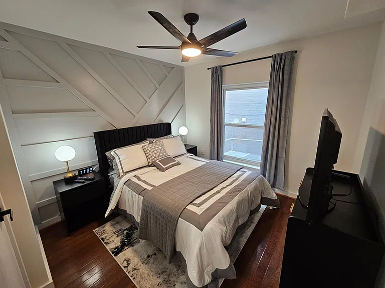 1425 Hopkins St NW #202 — Photo 11