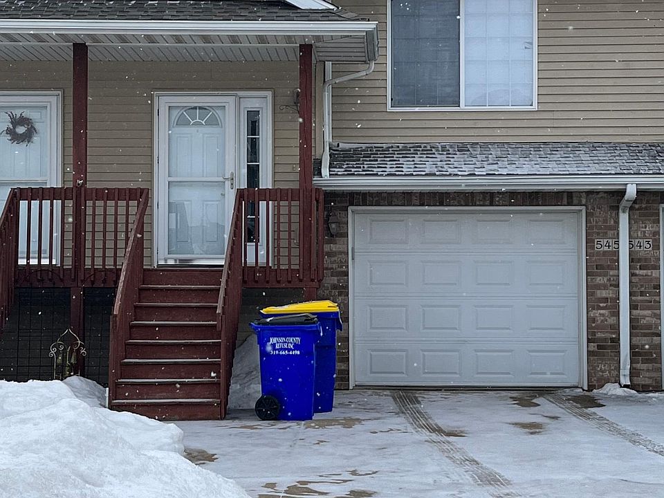 2nd image of 545 E Goldfinch Dr