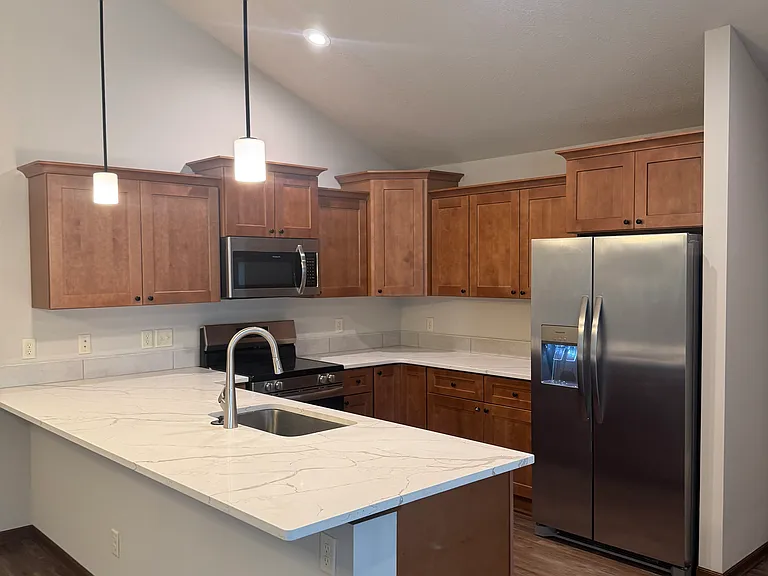 6349 S 7th Pl — Photo 4