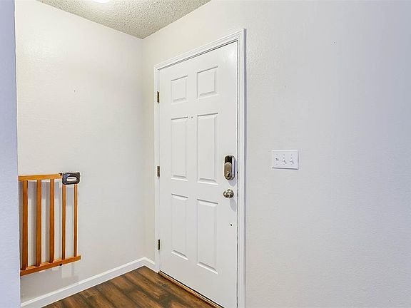 4th image of 8529 Mystic Trl
