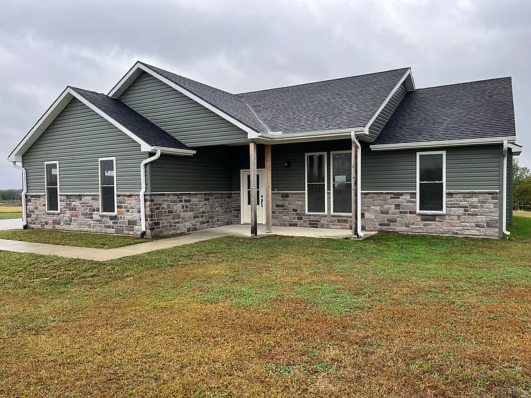 280 SW Business Highway 13 Hwy — Photo 2
