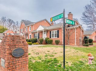 310 Wisteria Ln, Kannapolis, NC 28083