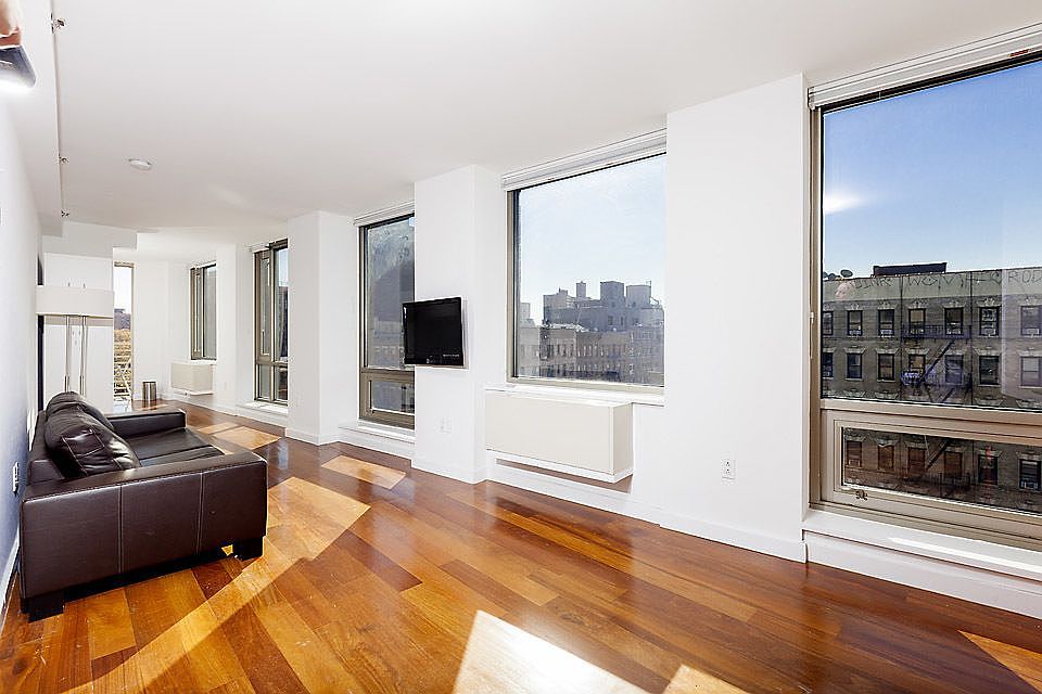 1st image of 310 E Houston St APT 4A