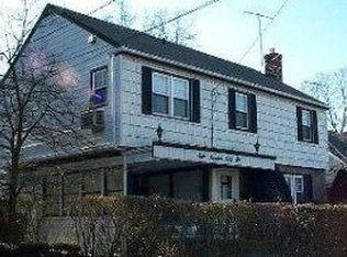 846 Barth Dr, Baldwin, NY 11510