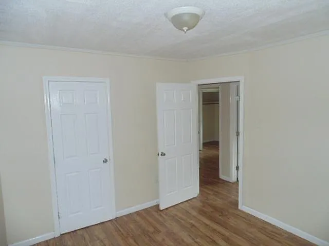 2247 Toledo St — Photo 6
