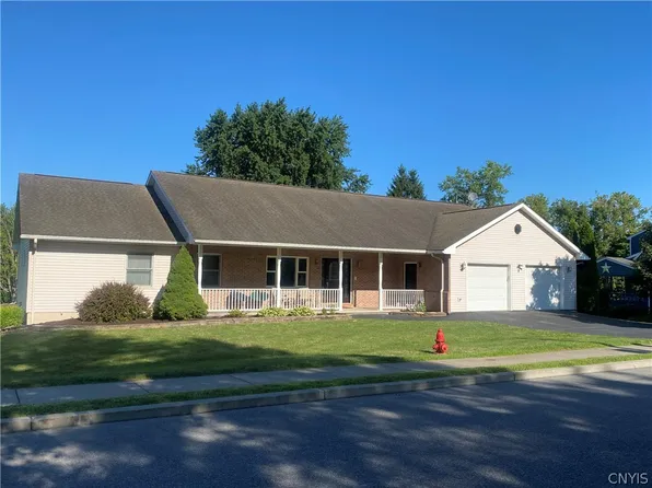 321 Betsinger Rd, Sherrill, NY 13461