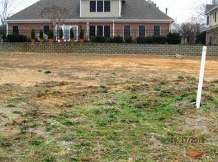 608 Bishopton St, Grayson, GA