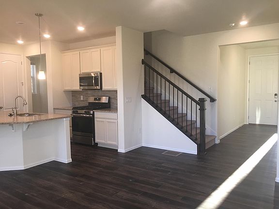 FAMILY ROOM/ENTRY WAY/KITCHEN