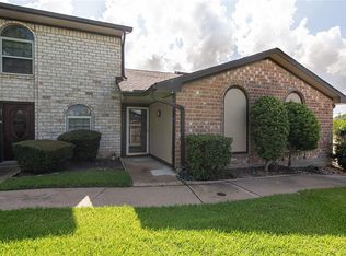 11740 S Kirkwood Rd, Meadows Place, TX 77477