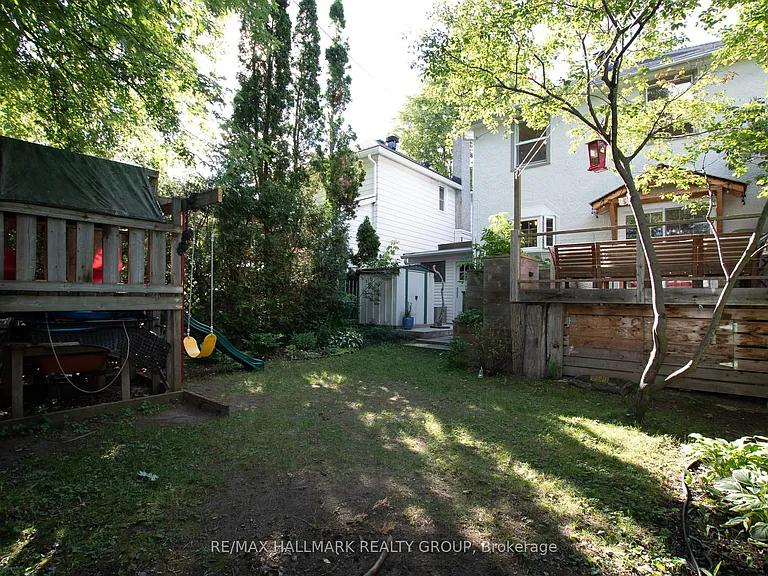 42 Glengarry Rd — Photo 33