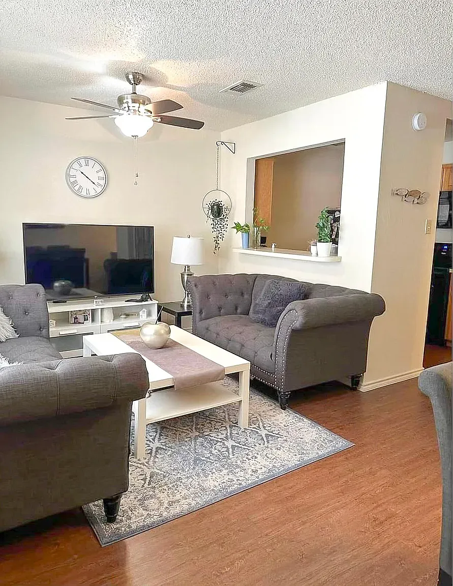 1 bed, 576 sqft, $950 — Photo 1