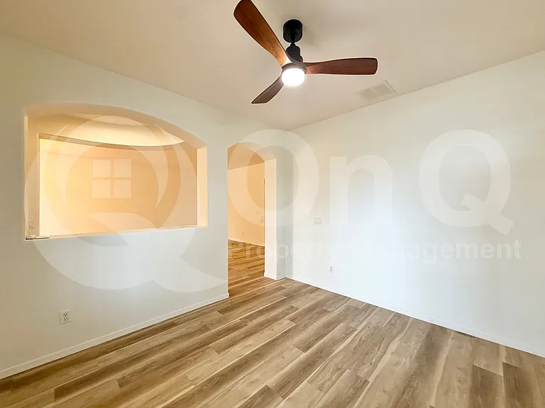 2848 E Fandango Dr — Photo 10