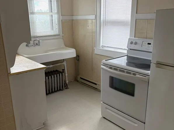 Mill Street Apartments LLC, 543 Mill St #2, West Bend, WI 53095