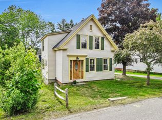 33 Mount Vernon St, Gardiner, ME 04345