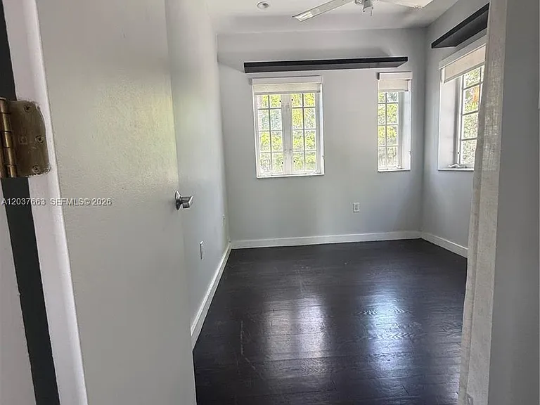 912 Euclid Ave #2 — Photo 12