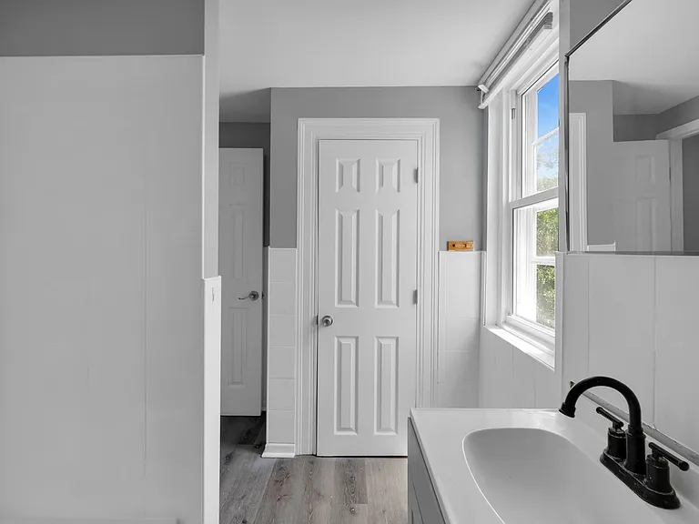 830 Chestnut St — Photo 26