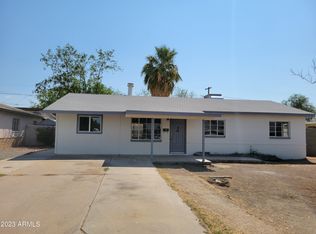 6743 N 49th Ave, Glendale, AZ 85301