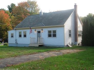 86 Oak St, Springvale, ME 04083