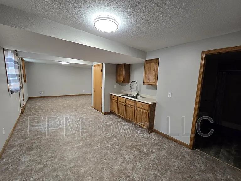 4710 Donald Dr — Photo 29