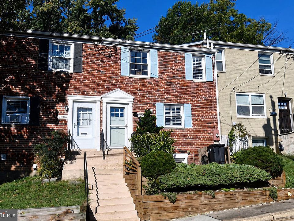 1st image of 2908 Hickory St
