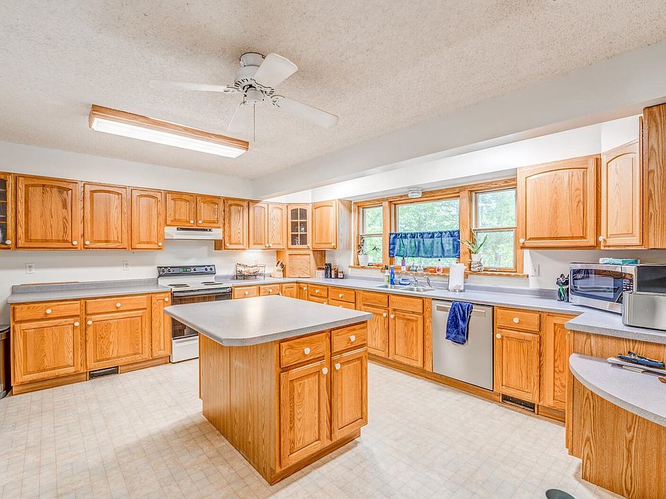 10th image of 8651 Baylor Rd