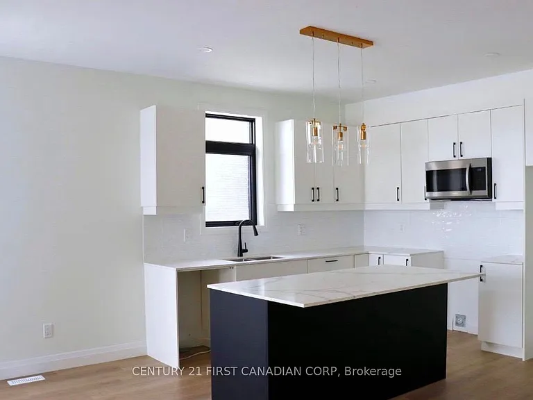 3900 Savoy St #127 — Photo 3