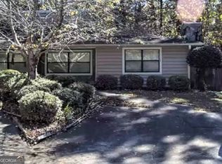 5338 Darkwood Ct #B-15, Norcross, GA
