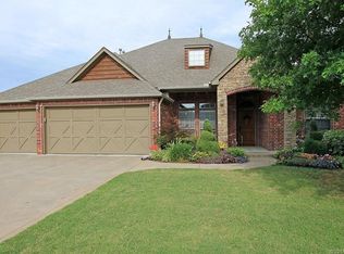 2626 S 15th Pl, Broken Arrow, OK 74012