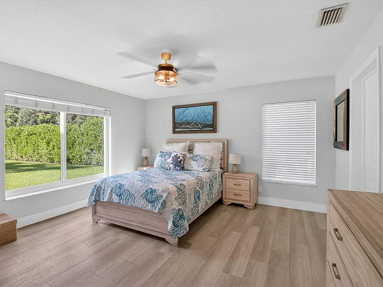6701 Hillside Ln — Photo 49