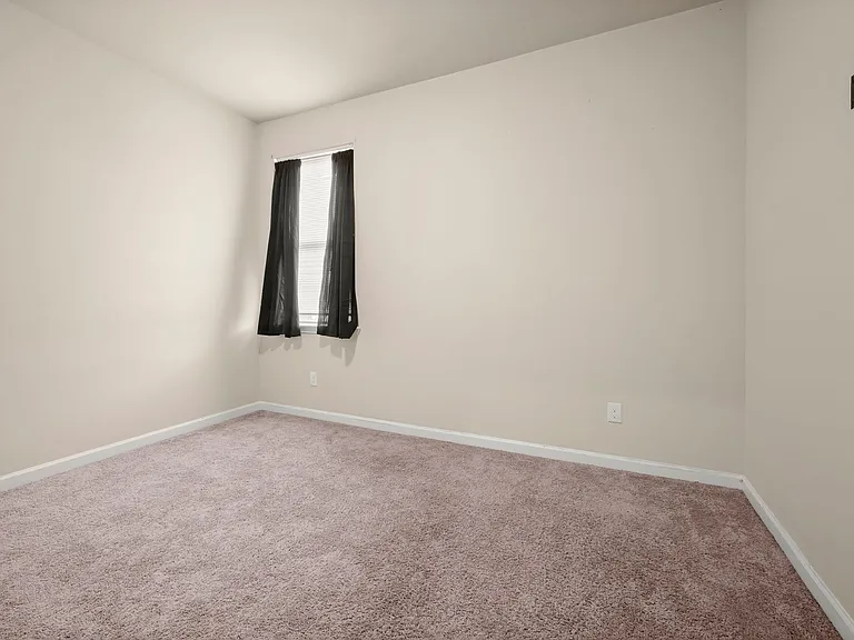 39405 Legacy Lake Dr — Photo 32
