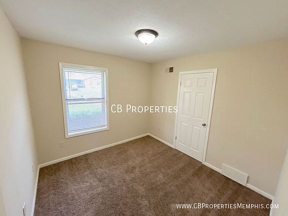 5th image of 3834 Hanna Dr
