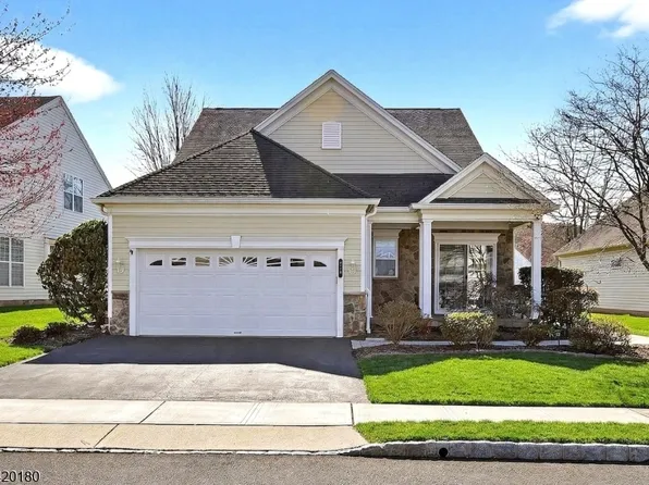 314 Biltmore Ln, Franklin Twp., NJ 08873