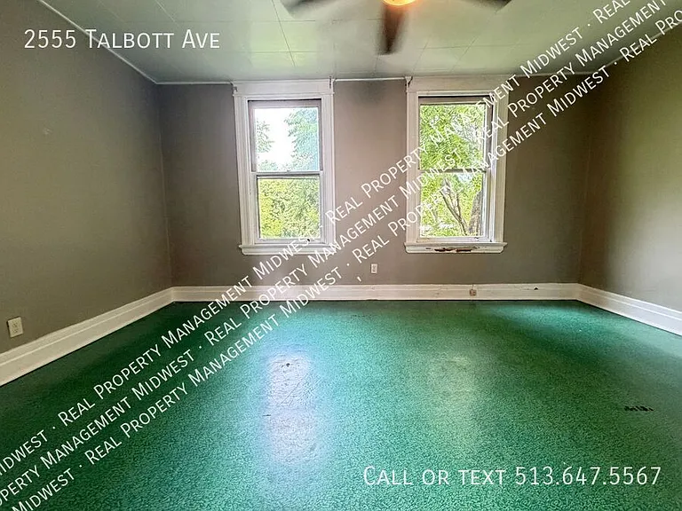 2555 Talbott Ave — Photo 13