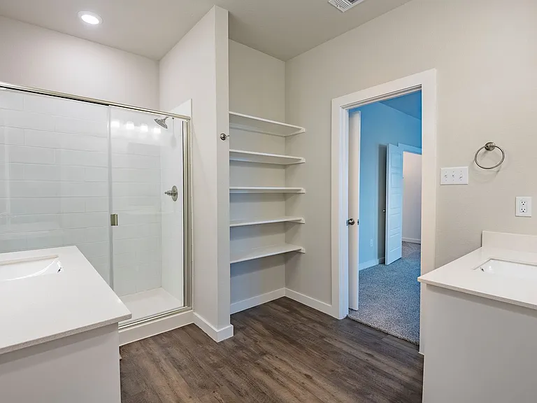 640 Wheatfield Dr — Photo 17
