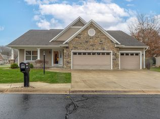 1156 Coral Springs Dr, Portage, MI 49002