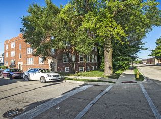 102 S 17th Ave #2N, Maywood, IL