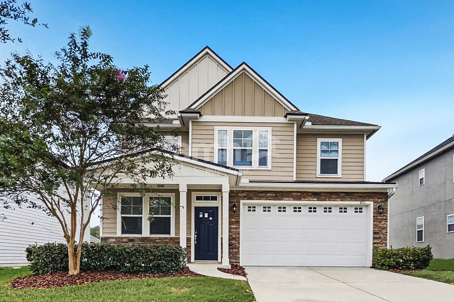 5 bed, 3.0 bath, 2365 sqft, $2,515 — Photo 1