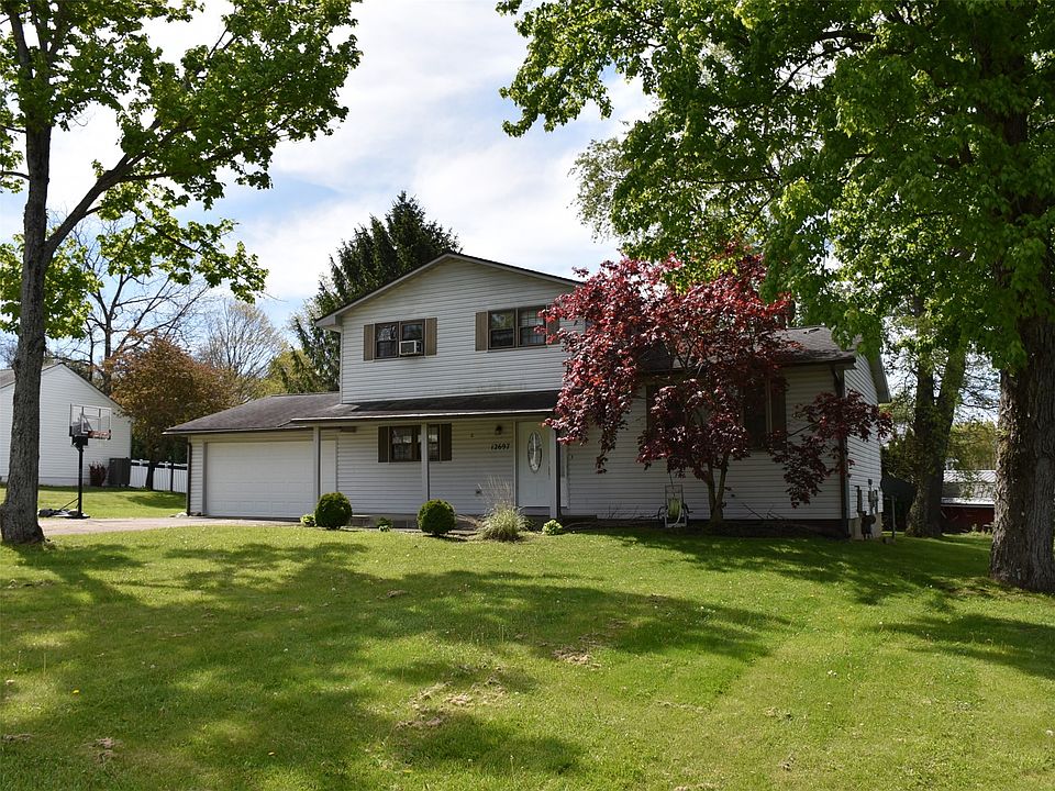 1st image of 12697 Walnut Dr