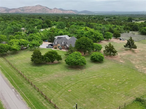 15284 S County Road 208, Blair, OK 73526