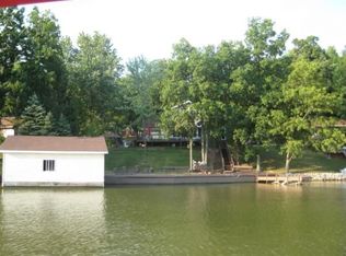 699 Holiday Dr, Willard, OH 44890