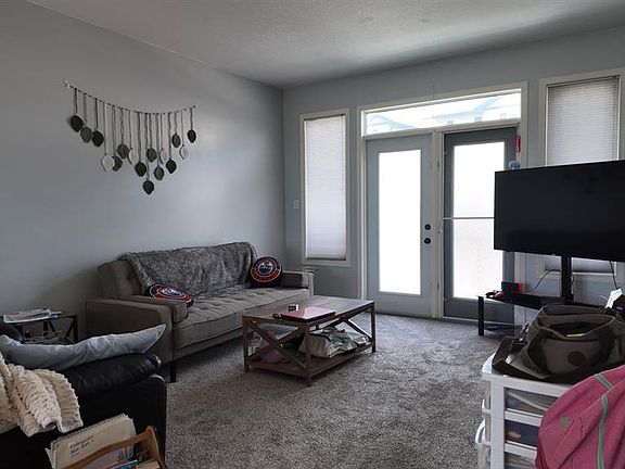 3rd image of 762 S Heritage Blvd W #60